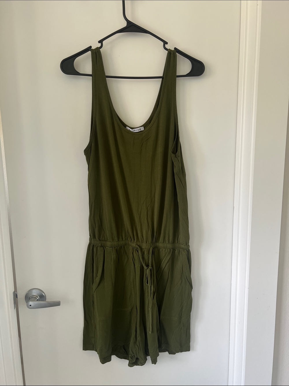 ReoRia Olive Green Sleeveless Romper
